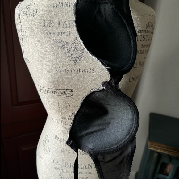 Rampage 36B Black Floral Embroidered Wired Bra - Picture 5 of 16